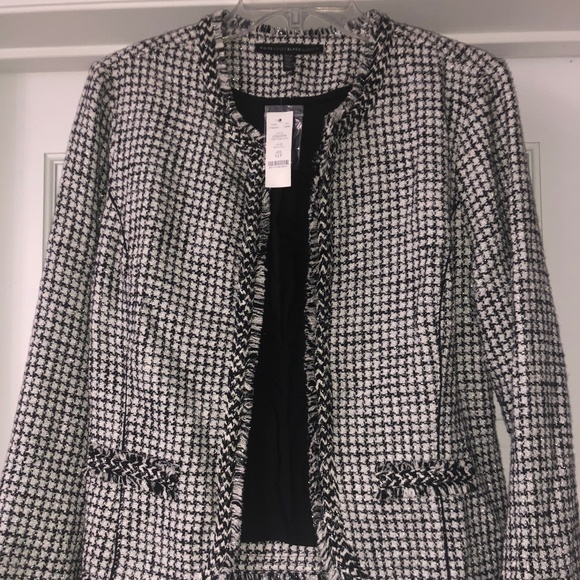White House/Black Market Jackets & Blazers - White House Black market blazer